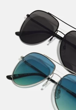 Pier One 2 PACK - Sonnenbrille - Black/blue 8 Pier One 2 PACK - Sonnenbrille - Black/blue -Pier One 0536698a6dde466ab05cd7db74609b09
