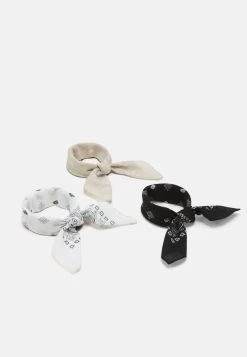 Pier One BANDANA UNISEX 3 PACK - Tuch - Black/white/beige -Pier One 07b97c3020c049de90779ce451692b29 1