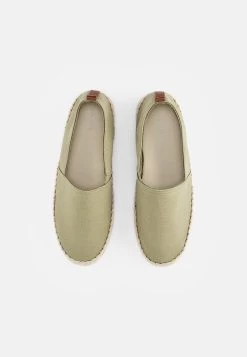 Pier One RENA ESPADRILLE UNISEX - Espadrille - Olive -Pier One 37f61750ec004994b62ae6ddcfad1a43
