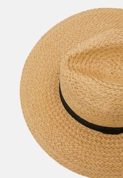 Pier One Hut - Tan -Pier One 7ee740b7dc434d0b911d1fe4cc0fb4b3