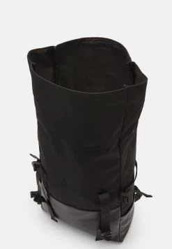 Pier One UNISEX - Tagesrucksack - Black 8 Pier One UNISEX - Tagesrucksack - Black -Pier One 90ef054aa1654346993f0d687704ac8b