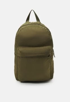 Pier One UNISEX - Tagesrucksack - Khaki 10 Pier One UNISEX - Tagesrucksack - Khaki -Pier One a56b5dccc588477091adc3e5a1f3bf6b 1