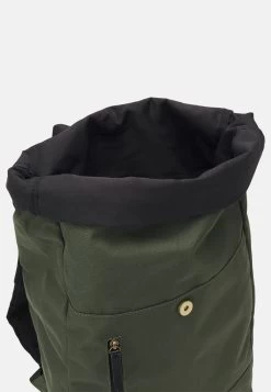 Pier One UNISEX - Tagesrucksack - Green 8 Pier One UNISEX - Tagesrucksack - Green -Pier One aa8b8bbe655a46ce94fef1eadba88c7b