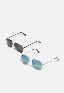 Pier One 2 PACK - Sonnenbrille - Black/blue 9 Pier One 2 PACK - Sonnenbrille - Black/blue -Pier One e0eac7f8f57c4585b786e354fd010712 1