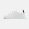 Pier One UNISEX - Sneaker Low - White