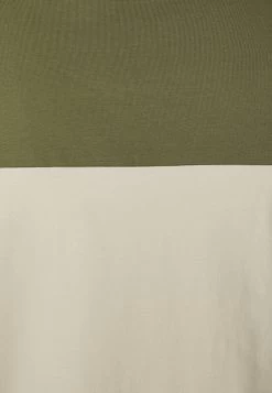 Pier One T-Shirt Print - Khaki/off-white -Pier One e83e9956ee1a4aabbba823f7c40143d9