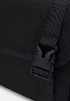 Pier One UNISEX - Umhängetasche - Black 9 Pier One UNISEX - Umhängetasche - Black -Pier One f6be7e6f25484afd818fa13238f4a0f4