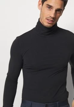 Pier One 2 PACK - Langarmshirt - Black -Pier One f6facbef5a8c4d6f81caf69450eb10f4