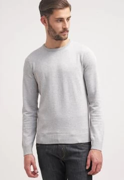 Pier One BASIC CREWNECK - Strickpullover - Light Grey 11 Pier One BASIC CREWNECK - Strickpullover - Light Grey -Pier One f8db32b329f64ca7a5bff641a17f39df 1
